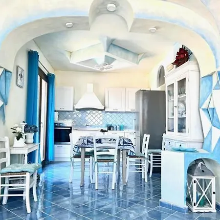 Splendido Attico Con Ampia Terrazza