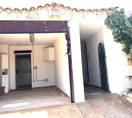 Apartment Splendido Attico Con Ampia Terrazza La Maddalena (Sassari)