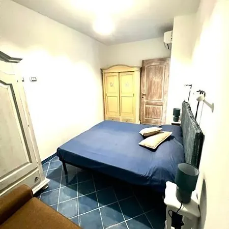 Splendido Attico Con Ampia Terrazza Apartment