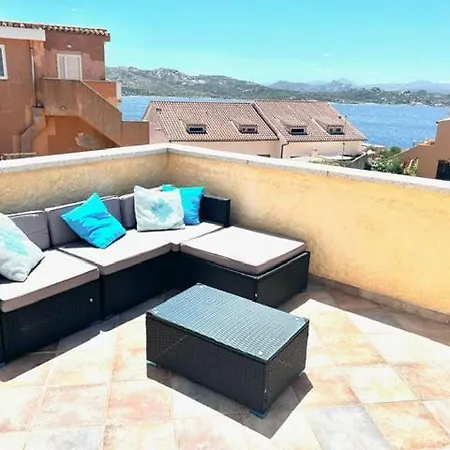 Apartment Splendido Attico Con Ampia Terrazza La Maddalena (Sassari)