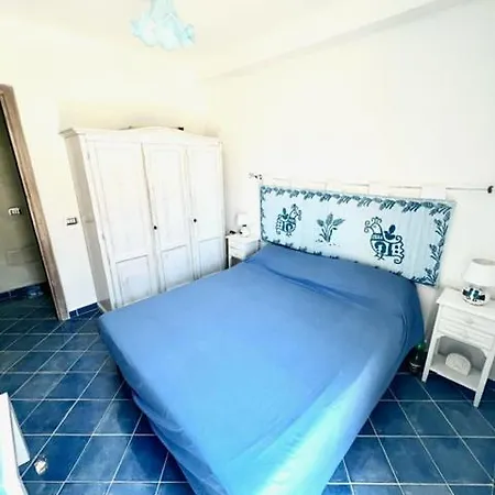 Splendido Attico Con Ampia Terrazza Apartment La Maddalena (Sassari)