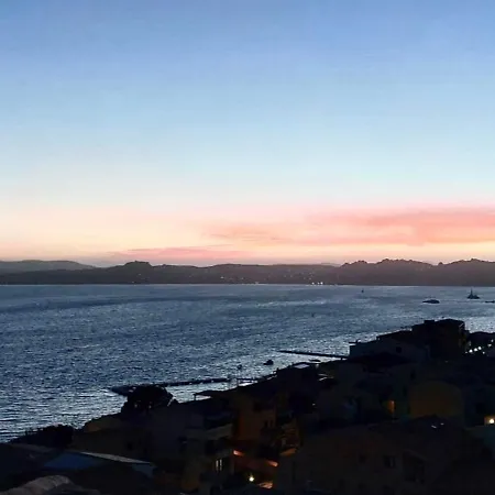Splendido Attico Con Ampia Terrazza La Maddalena (Sassari)